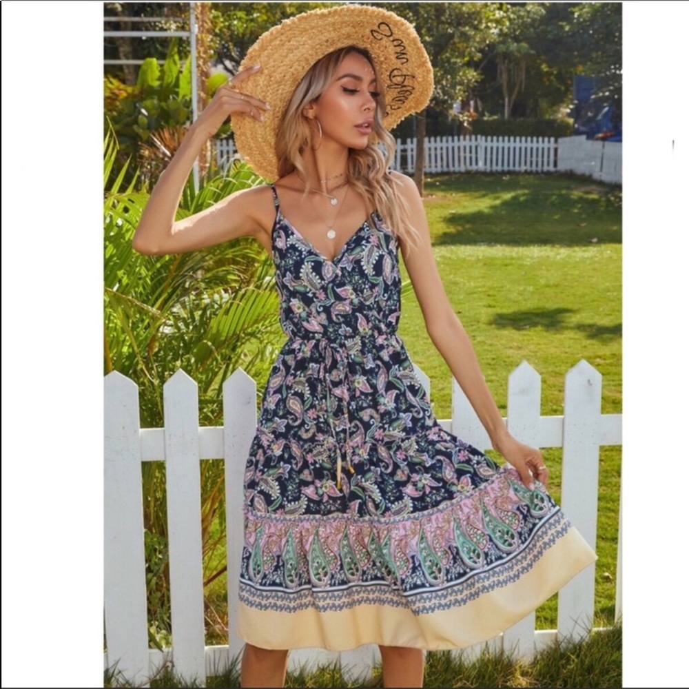 🆕Boho Style Dress by @KMOORE_PM Wholesale - Picture 5 of 8